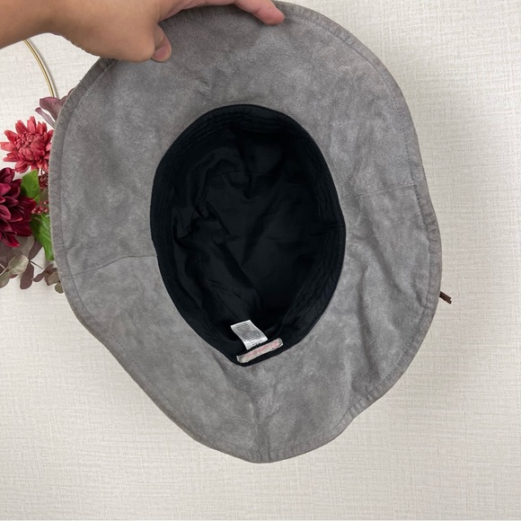 FREE PEOPLE Women Gray Tennessee Suede Floppy Bucket Hat - Picture 4 of 8